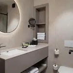 Отель Molum & Residences