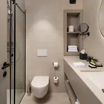 Отель Molum & Residences Свети-Филип-и-Яков