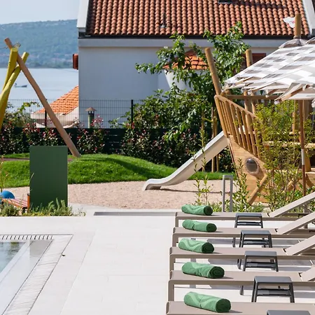 Molum & Residences Sveti Filip i Jakov