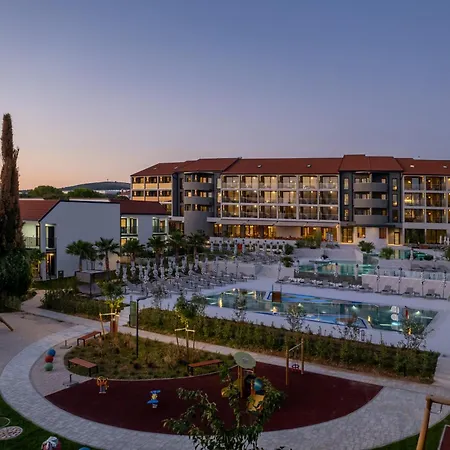 ホテル Molum & Residences スベティ・フィリップ・イ・ヤコブ