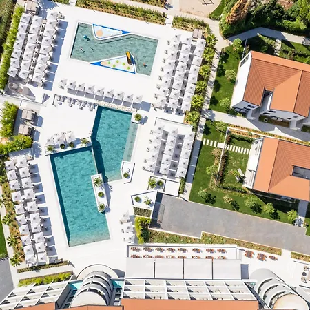 Molum & Residences 5* スベティ・フィリップ・イ・ヤコブ