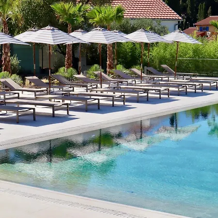 Molum & Residences Sveti Filip i Jakov