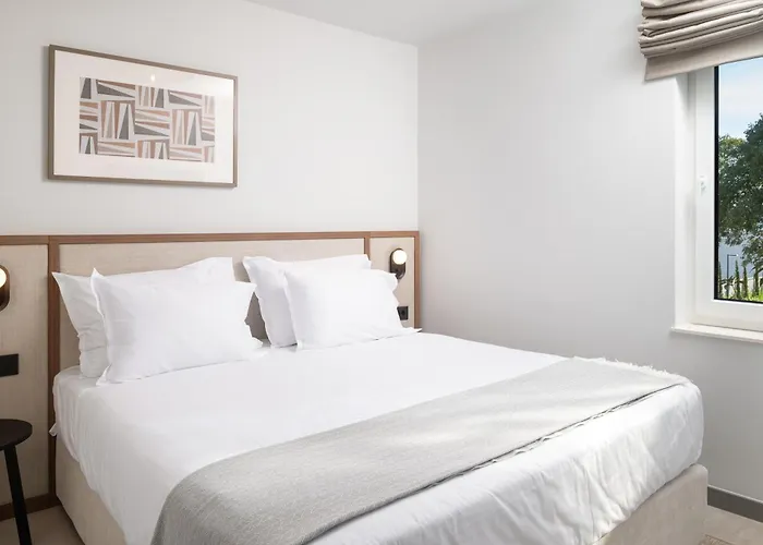 Molum & Residences فندق سفيتي فيليب ياكوف