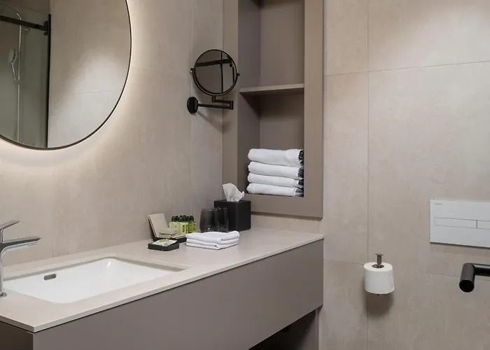 فندق Molum & Residences