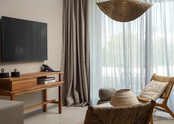 Molum & Residences فندق سفيتي فيليب ياكوف