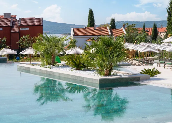 Otel Molum & Residences Sveti Filip i Jakov