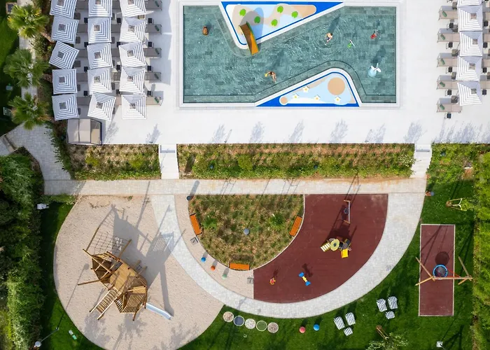 فندق Molum & Residences 5*