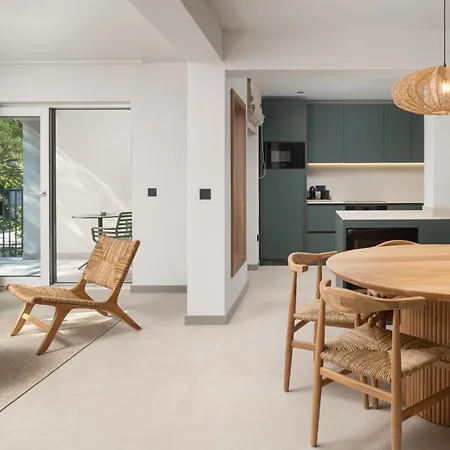 Отель Molum & Residences