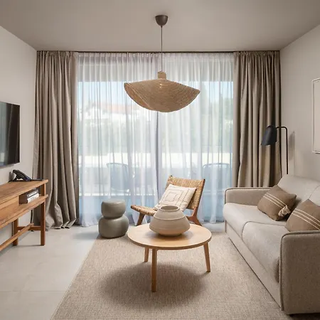 Molum & Residences 5* Свети-Филип-и-Яков