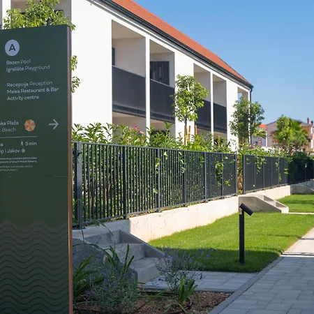 Molum & Residences