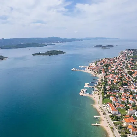 Molum & Residences Отель